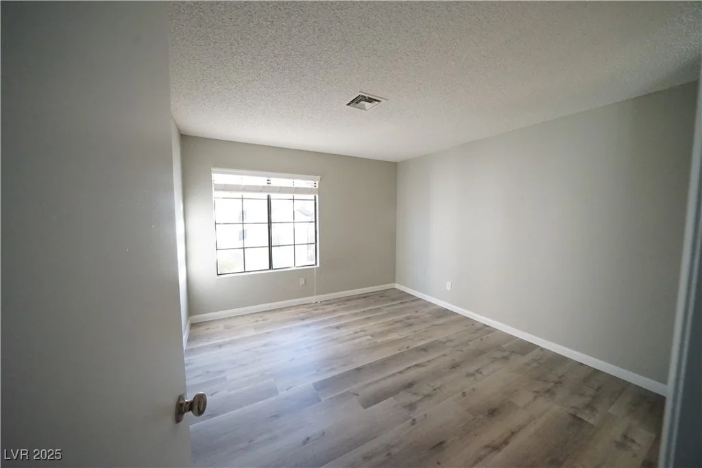 4896 Nara Vista, Las Vegas, NV 89103