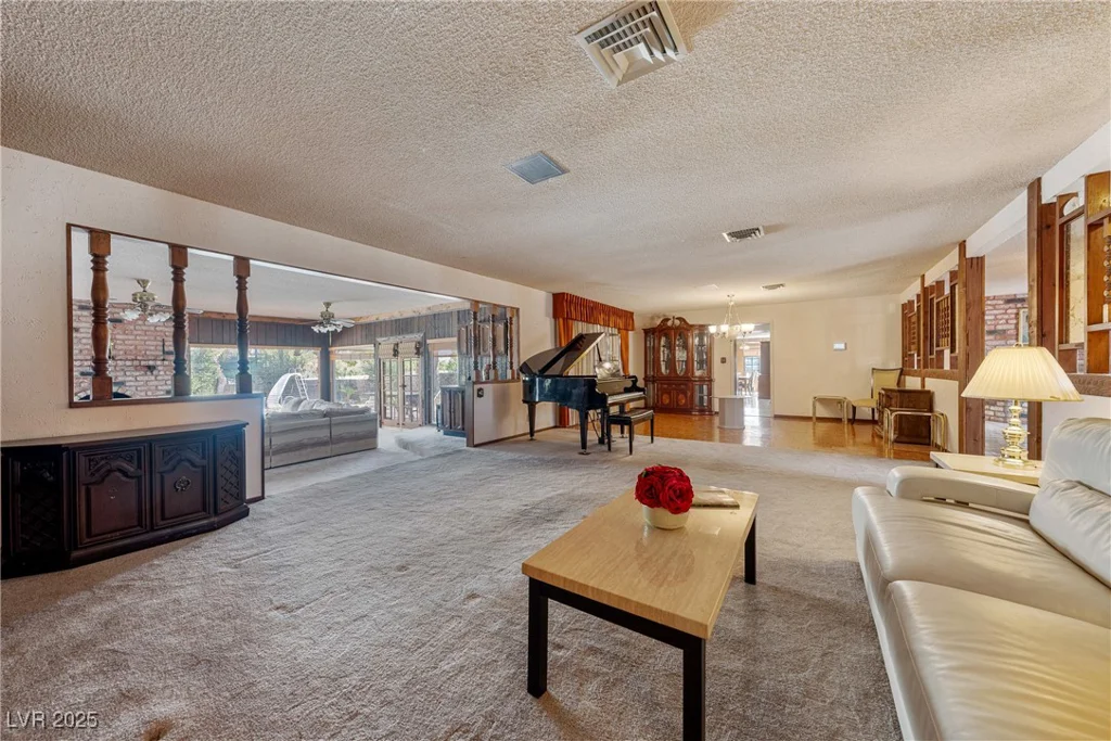 6865 Coley, Las Vegas, NV 89146