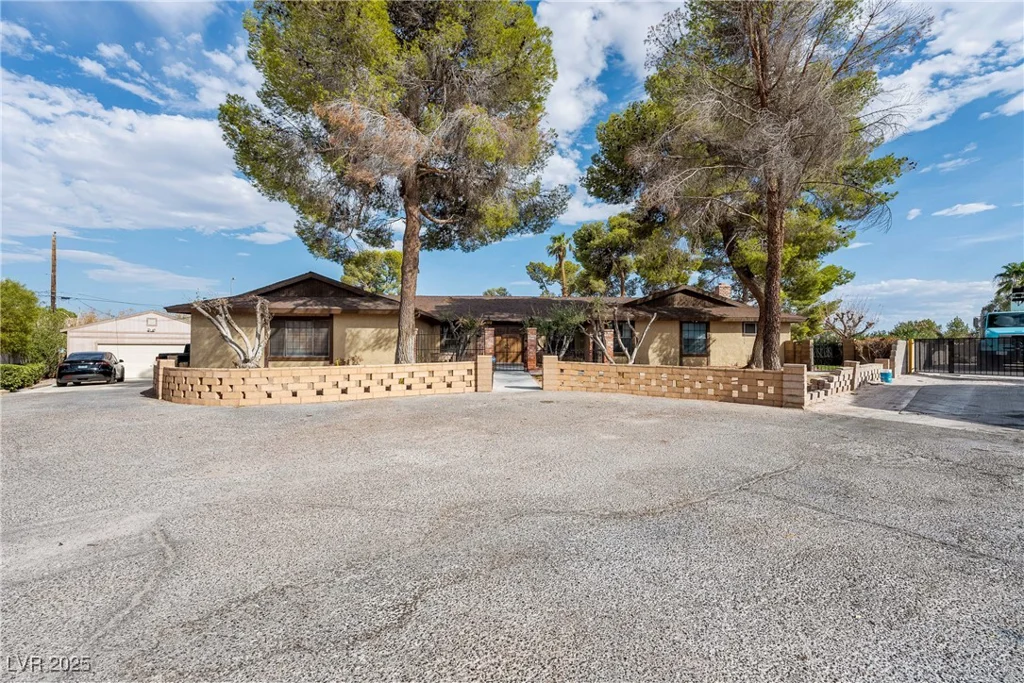 6865 Coley, Las Vegas, NV 89146