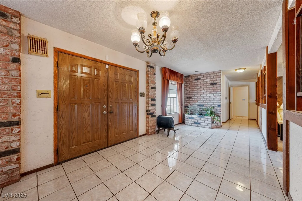 6865 Coley, Las Vegas, NV 89146