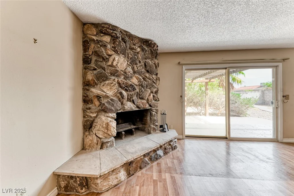 2408 La Estrella, Henderson, NV 89014