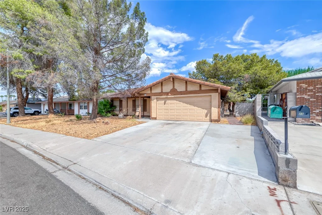 2408 La Estrella, Henderson, NV 89014