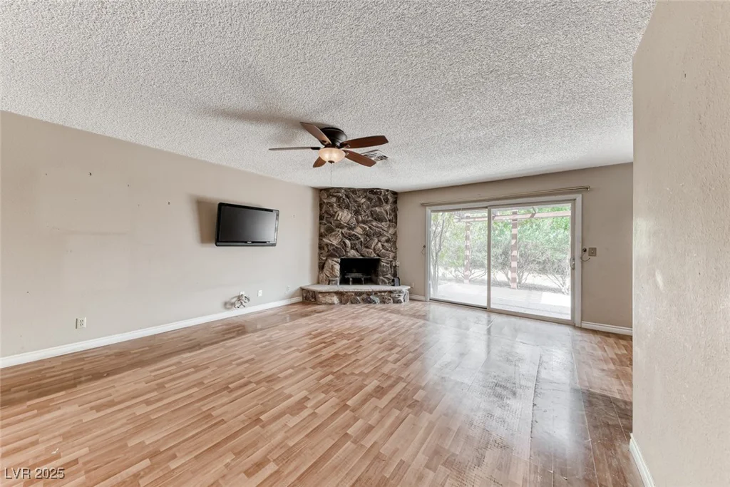 2408 La Estrella, Henderson, NV 89014