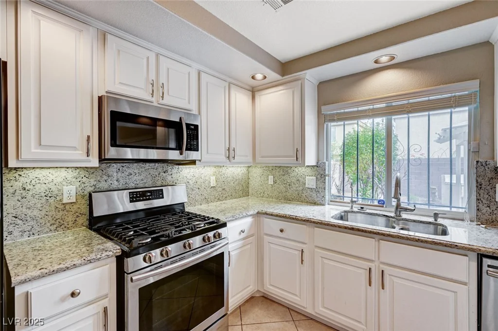 6617 Baroque, Las Vegas, NV 89139