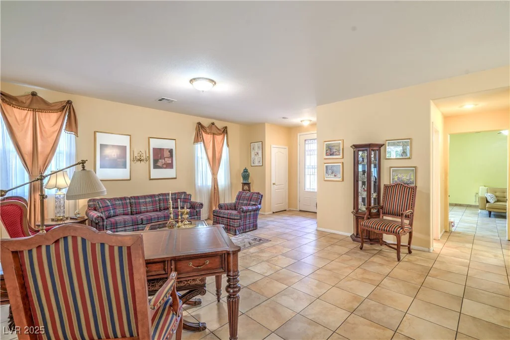 9520 Walking Spirit, Las Vegas, NV 89129