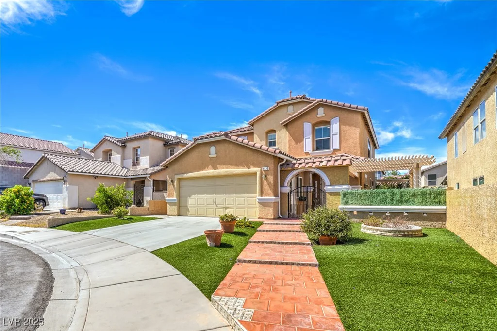 9520 Walking Spirit, Las Vegas, NV 89129