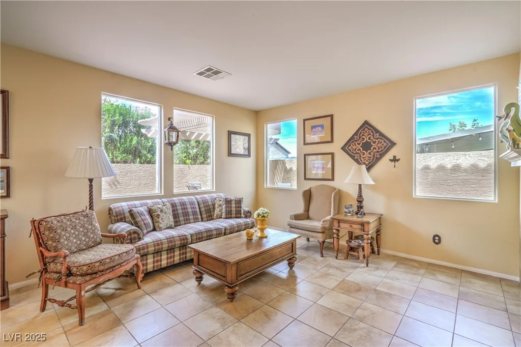 9520 Walking Spirit, Las Vegas, NV 89129