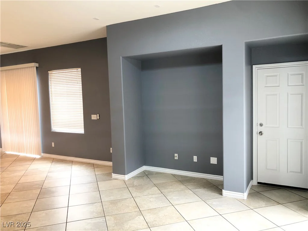 1885 Cape Cod Landing, Las Vegas, NV 89135