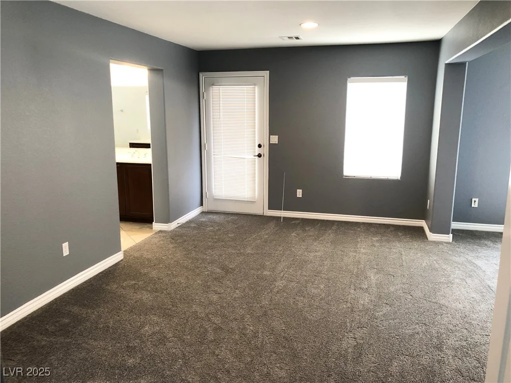1885 Cape Cod Landing, Las Vegas, NV 89135