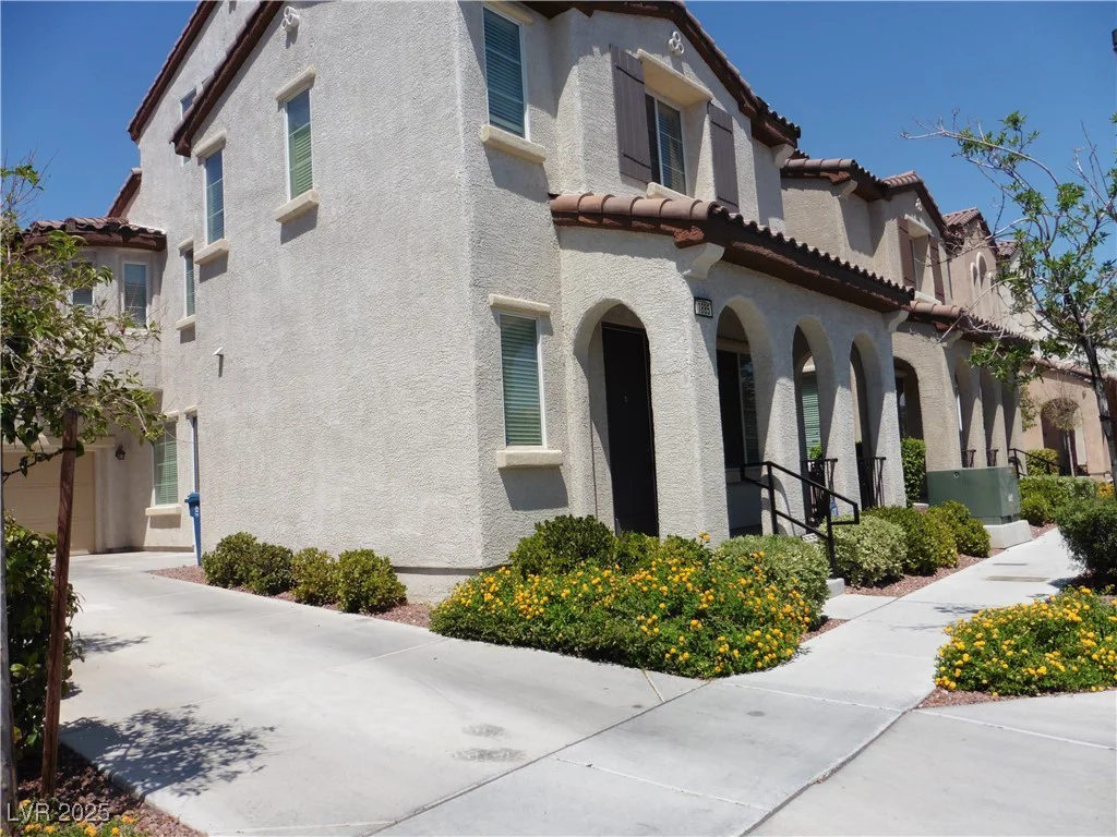 1885 Cape Cod Landing, Las Vegas, NV 89135