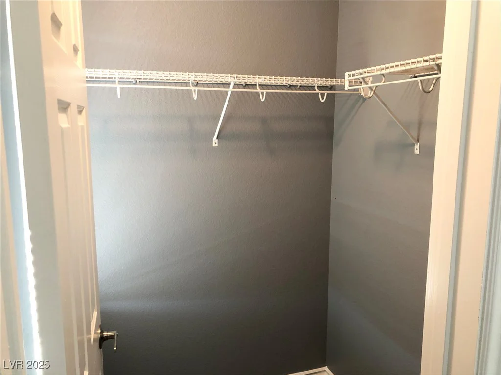 1885 Cape Cod Landing, Las Vegas, NV 89135
