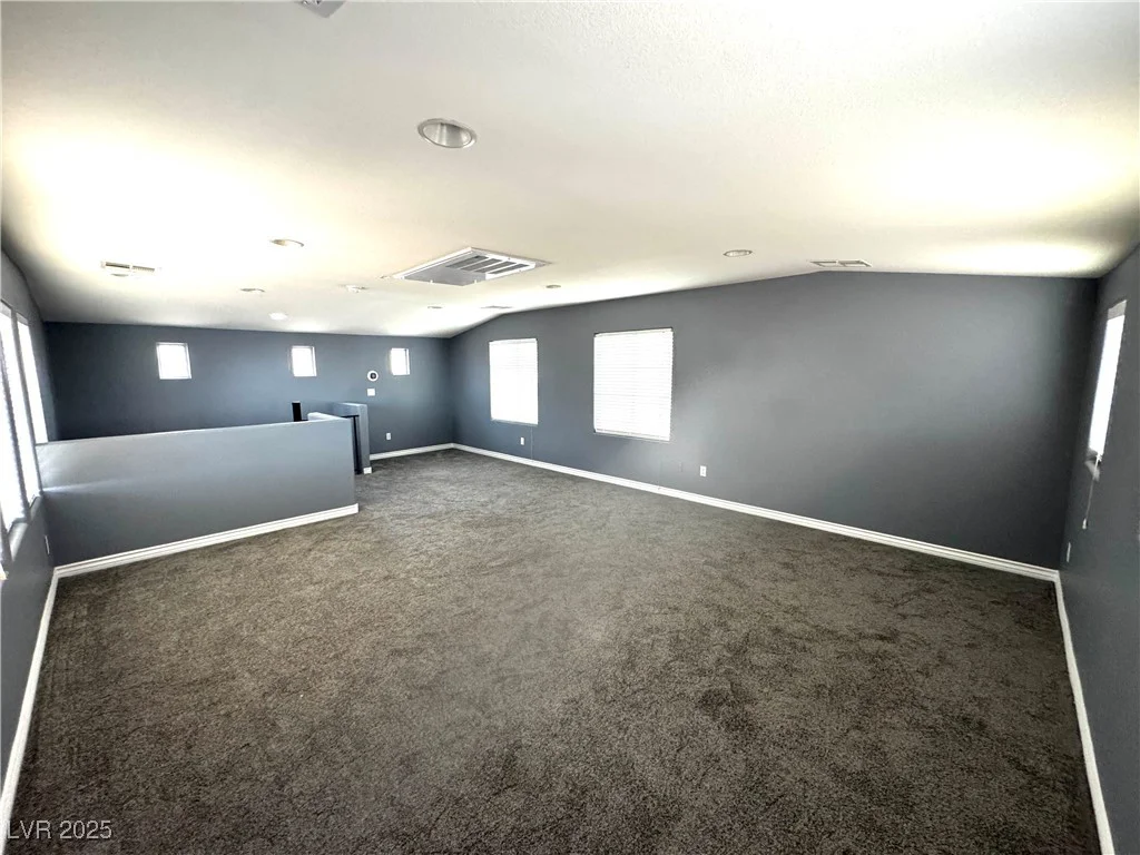 1885 Cape Cod Landing, Las Vegas, NV 89135