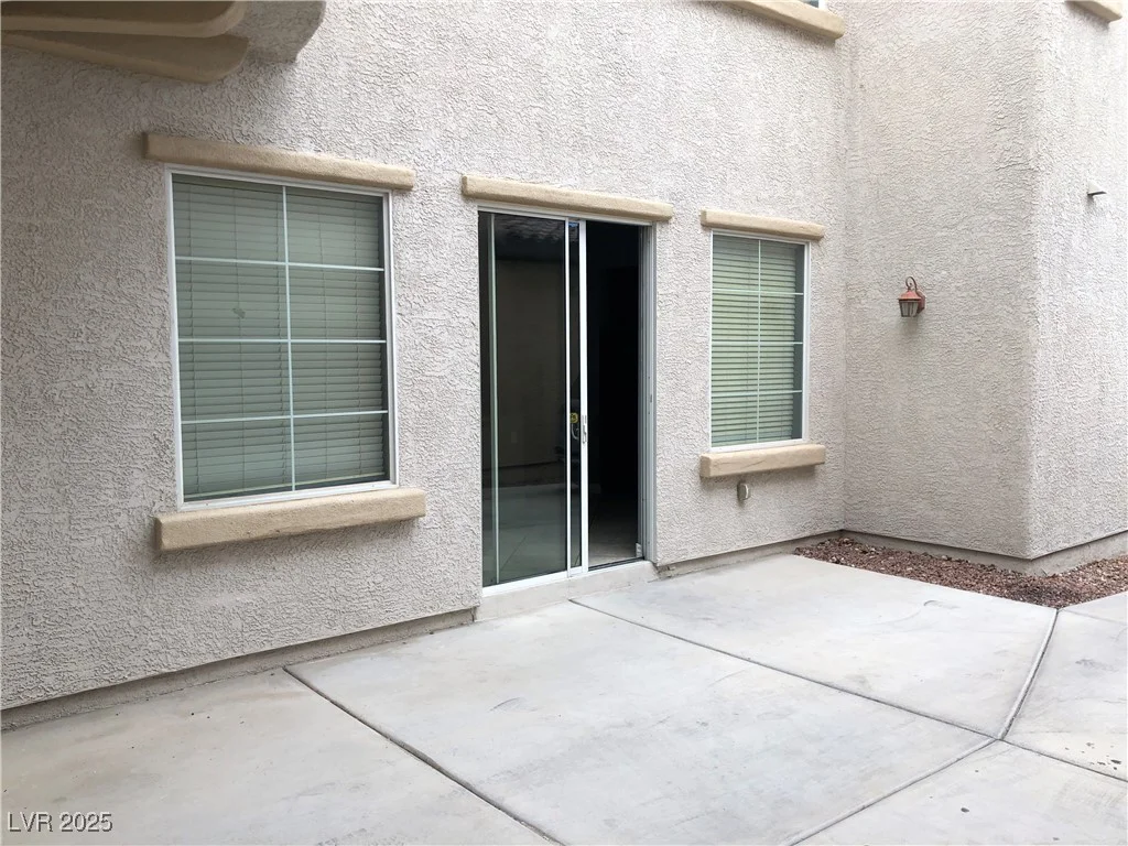 1885 Cape Cod Landing, Las Vegas, NV 89135