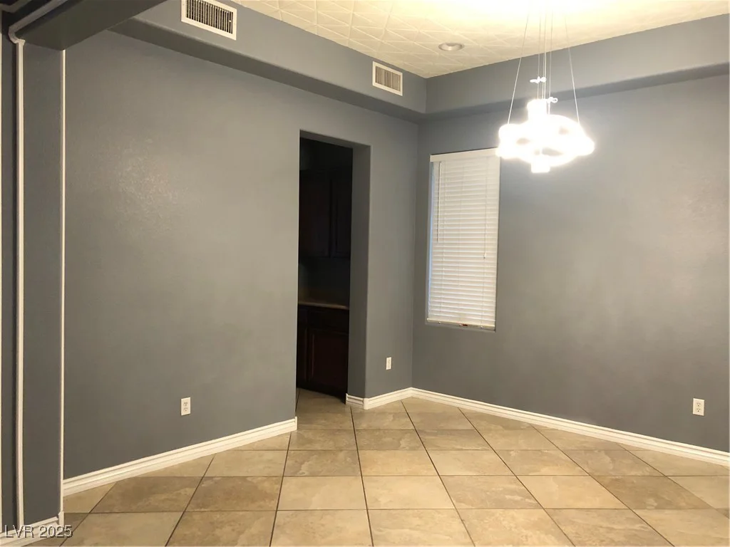 1885 Cape Cod Landing, Las Vegas, NV 89135