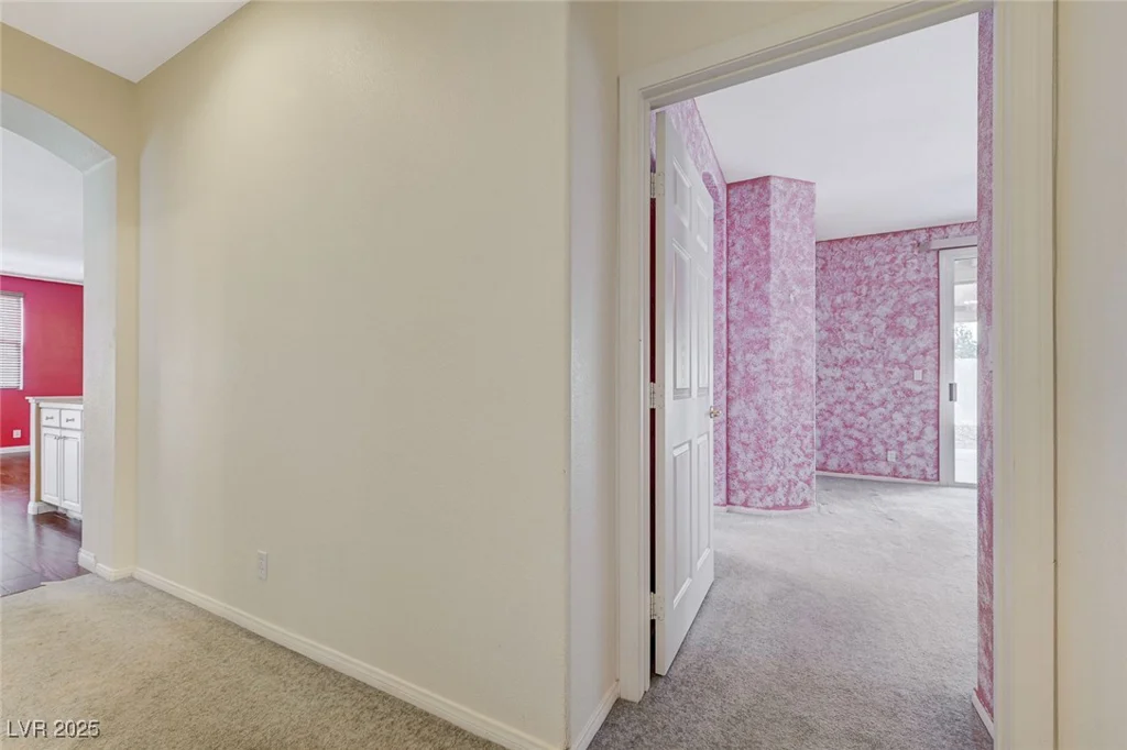 6325 Giant Oak, North Las Vegas, NV 89084