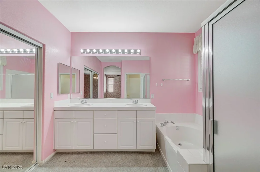 6325 Giant Oak, North Las Vegas, NV 89084
