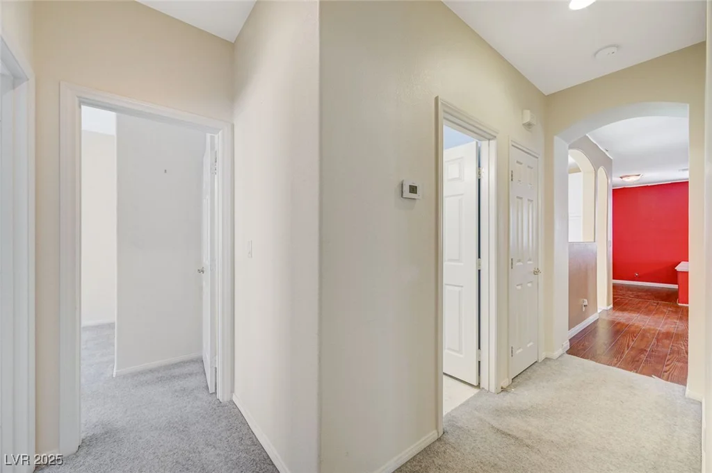 6325 Giant Oak, North Las Vegas, NV 89084
