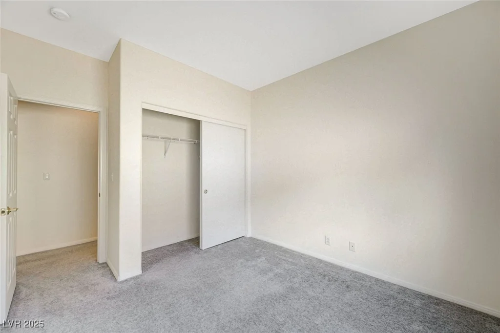 6325 Giant Oak, North Las Vegas, NV 89084