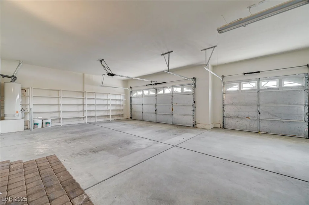 6325 Giant Oak, North Las Vegas, NV 89084