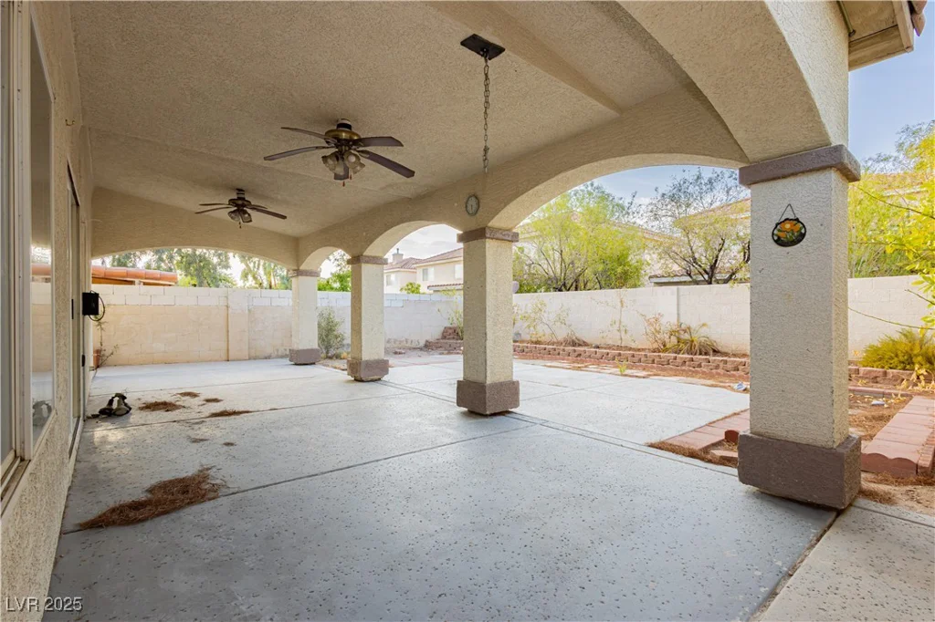 9593 Arrowhead Falls, Las Vegas, NV 89148