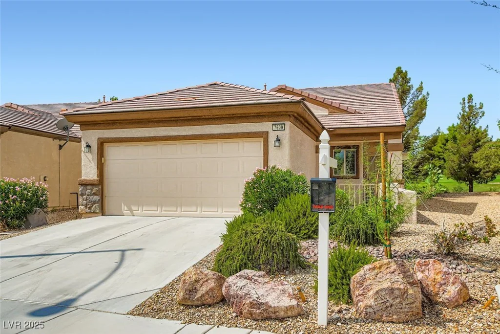 7609 Wingspread, North Las Vegas, NV 89084