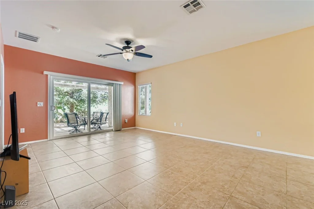7609 Wingspread, North Las Vegas, NV 89084