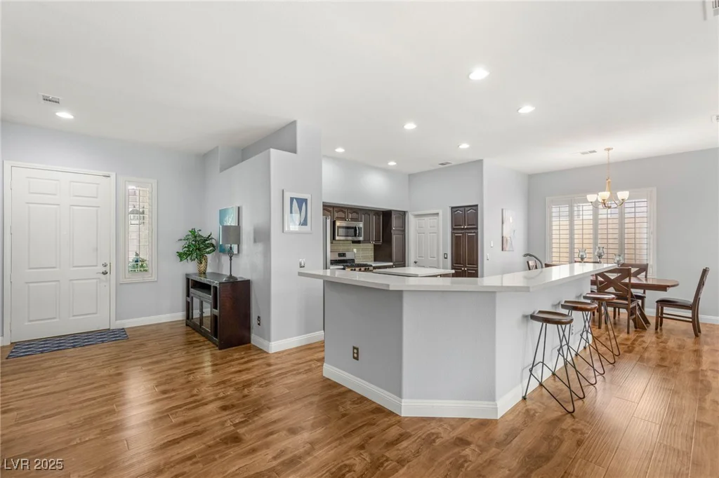 64 Chateau Whistler, Las Vegas, NV 89148