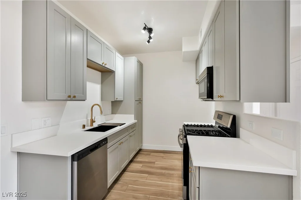 3318 Decatur, Las Vegas, NV 89130