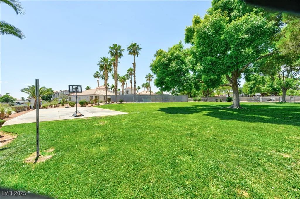 3318 Decatur, Las Vegas, NV 89130