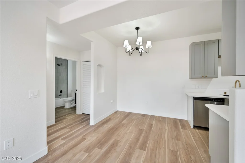 3318 Decatur, Las Vegas, NV 89130