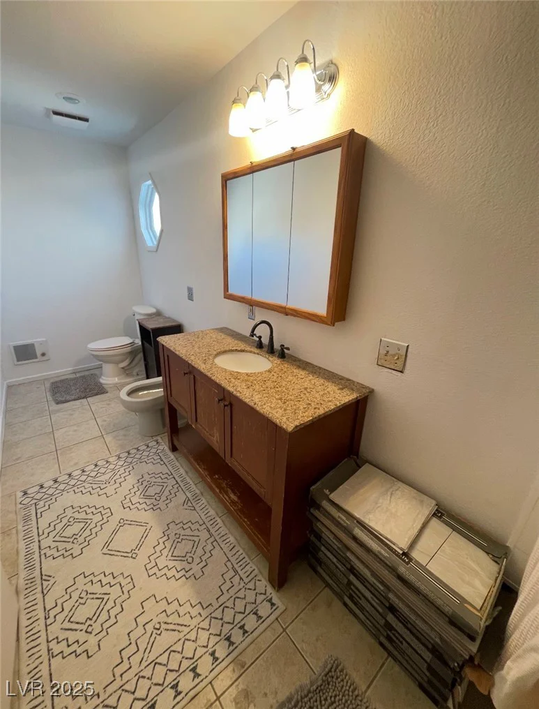 6171 Whispering Sands, Las Vegas, NV 89131
