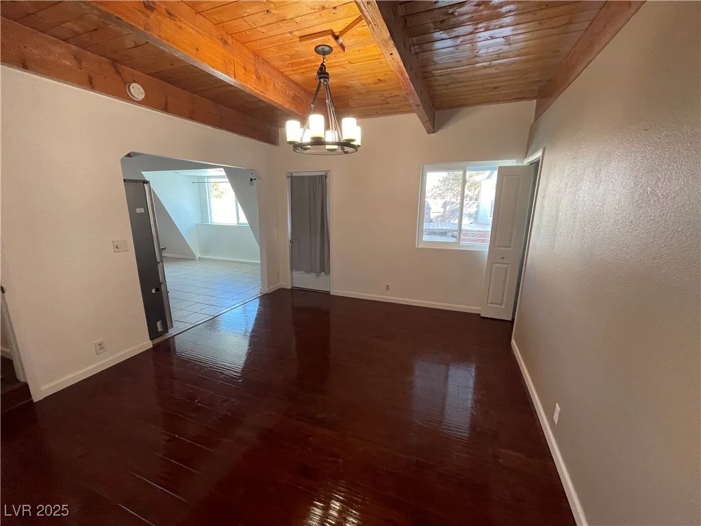 6171 Whispering Sands, Las Vegas, NV 89131