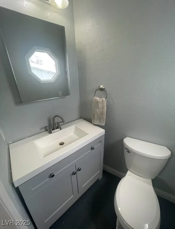 6171 Whispering Sands, Las Vegas, NV 89131