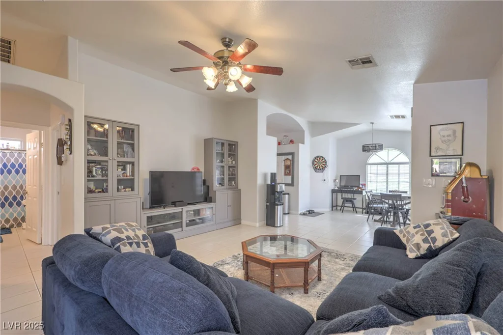 808 Binbrook, Henderson, NV 89052
