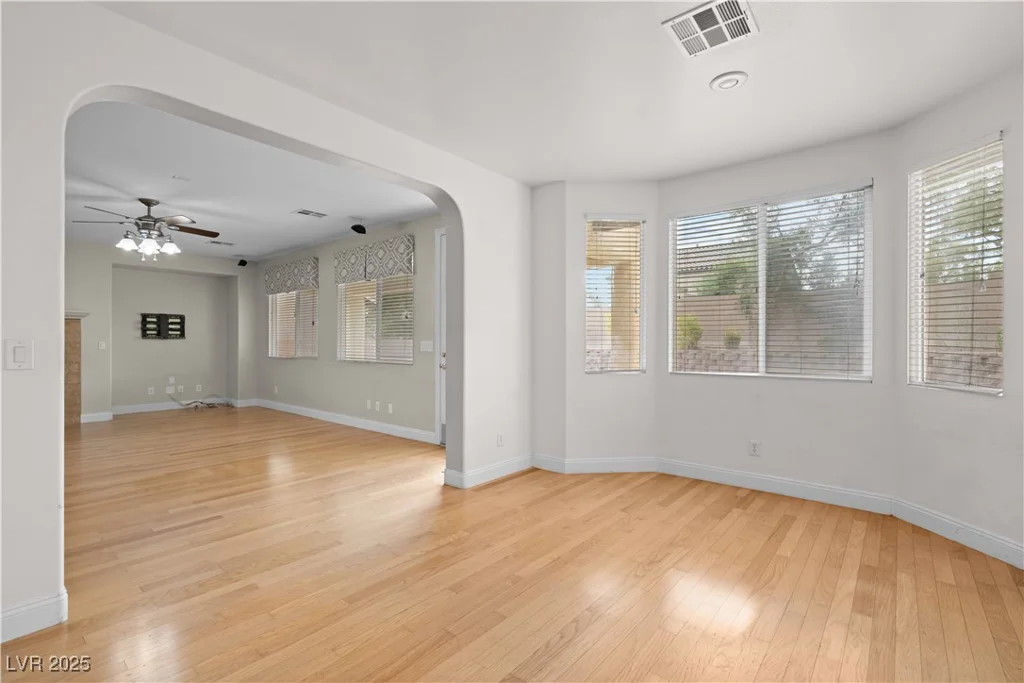 1113 Spottswood, North Las Vegas, NV 89081