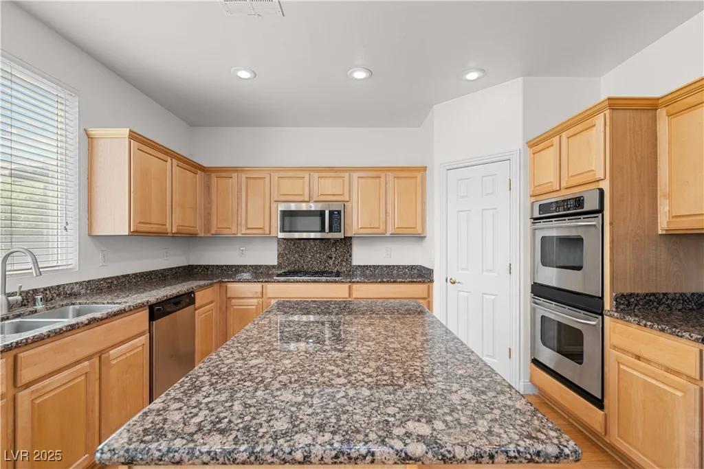 1113 Spottswood, North Las Vegas, NV 89081