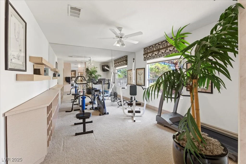 9496 Los Cotos, Las Vegas, NV 89147