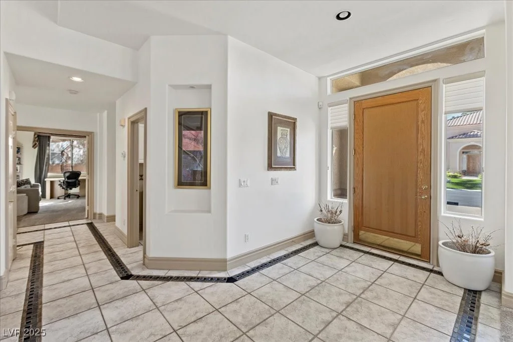 9496 Los Cotos, Las Vegas, NV 89147