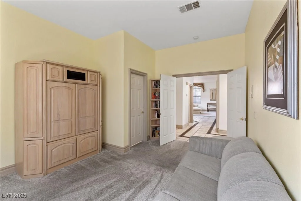 9496 Los Cotos, Las Vegas, NV 89147