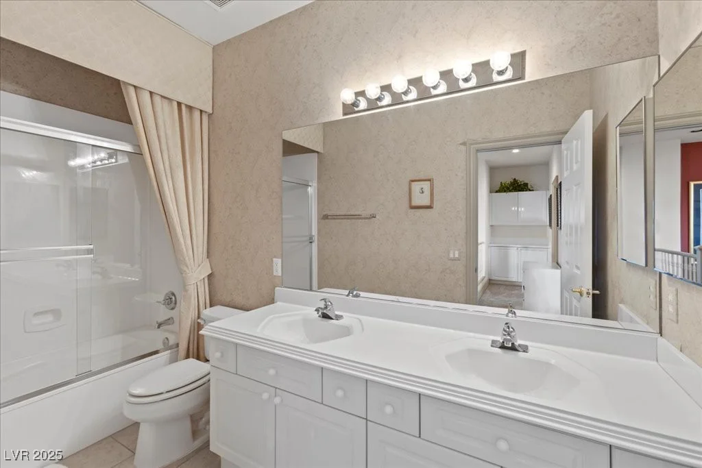9496 Los Cotos, Las Vegas, NV 89147