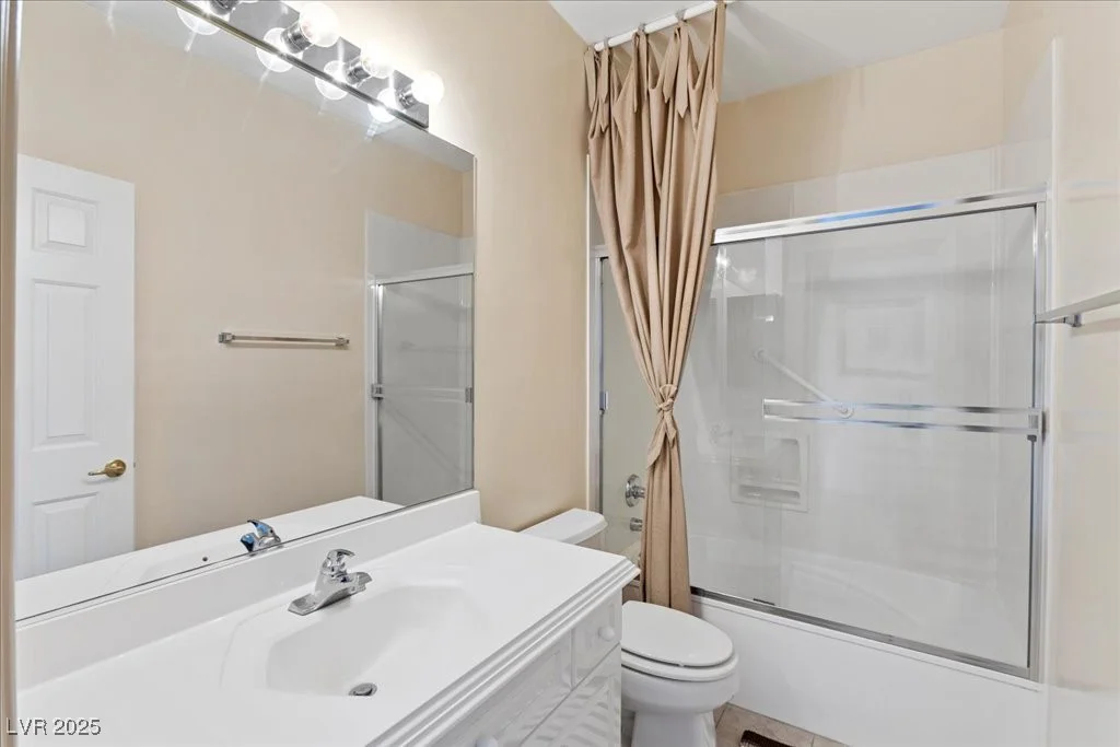 9496 Los Cotos, Las Vegas, NV 89147