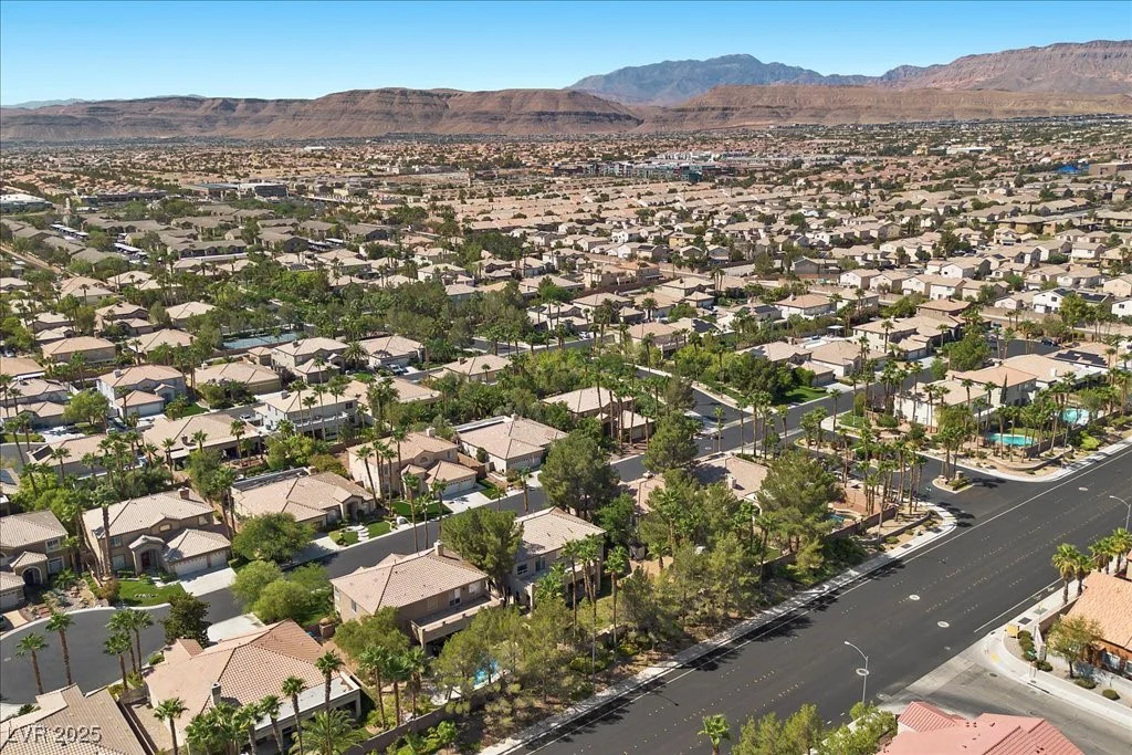 9496 Los Cotos, Las Vegas, NV 89147