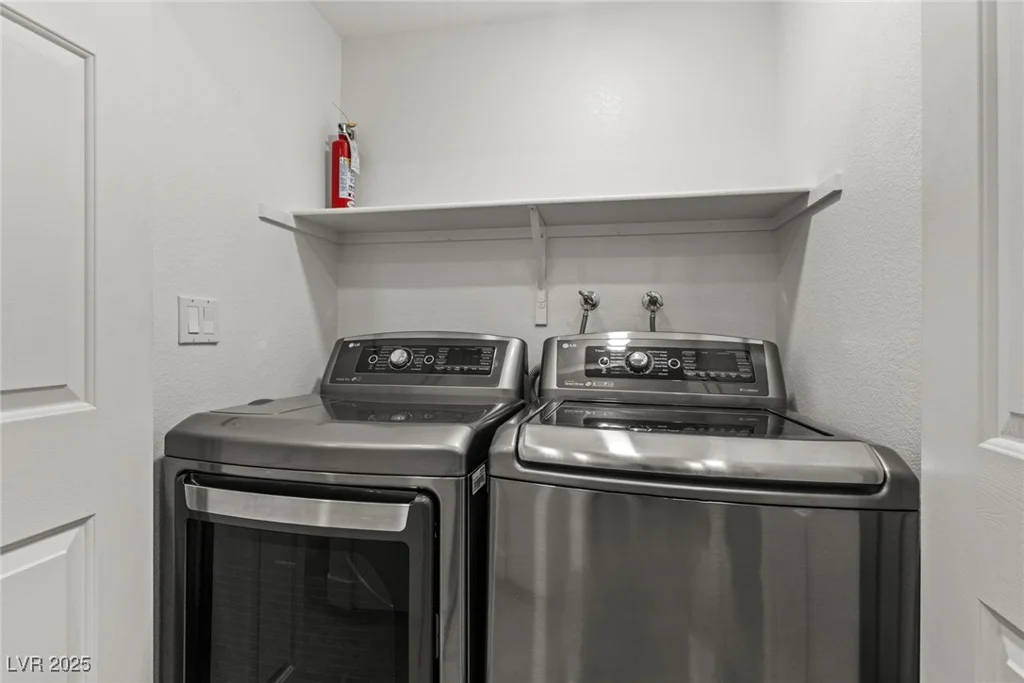 2152 Turquoise Ridge, Las Vegas, NV 89117