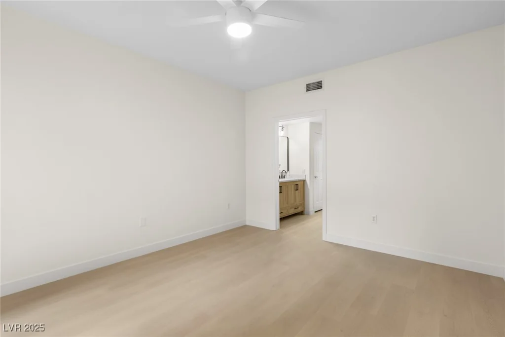 2152 Turquoise Ridge, Las Vegas, NV 89117