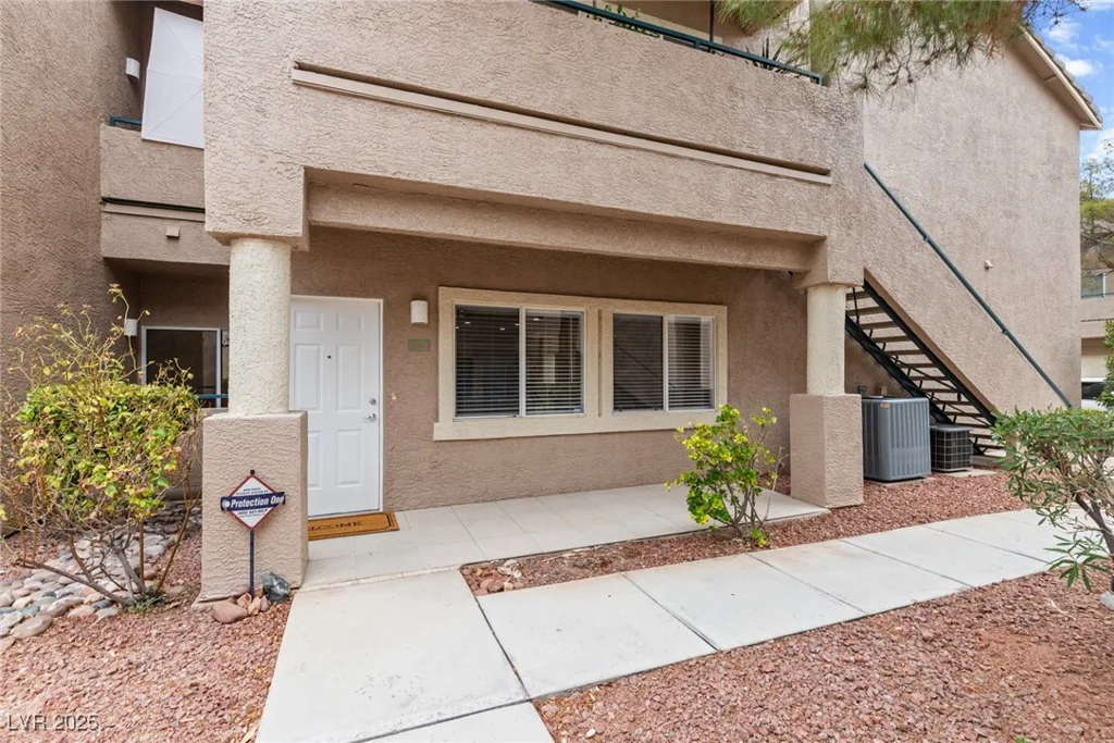 2152 Turquoise Ridge, Las Vegas, NV 89117