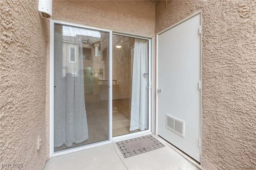 2152 Turquoise Ridge, Las Vegas, NV 89117