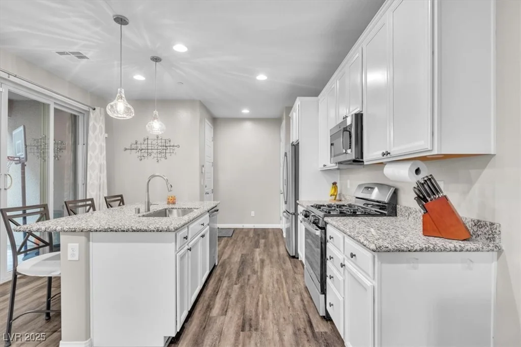 541 Tokopah Falls, Las Vegas, NV 89138
