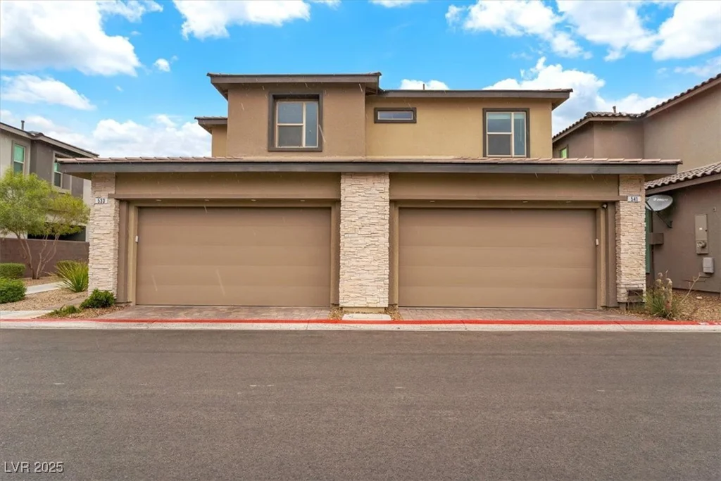 541 Tokopah Falls, Las Vegas, NV 89138