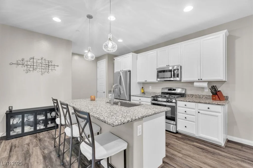 541 Tokopah Falls, Las Vegas, NV 89138