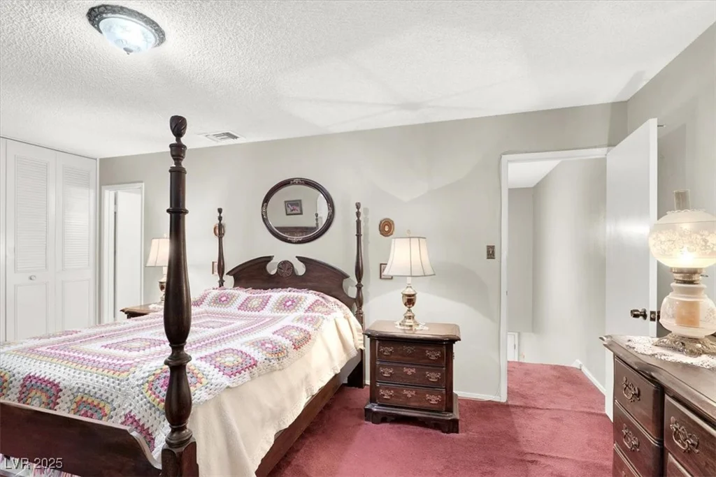 421 Greenbriar Townhouse, Las Vegas, NV 89121